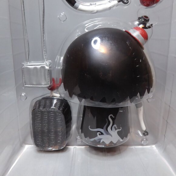 RARE NEW 9” LE 500 2005 OCTOCITY SCARY GIRL PIRATE DESIGNER VINYL FIGURE - Picture 12 of 14